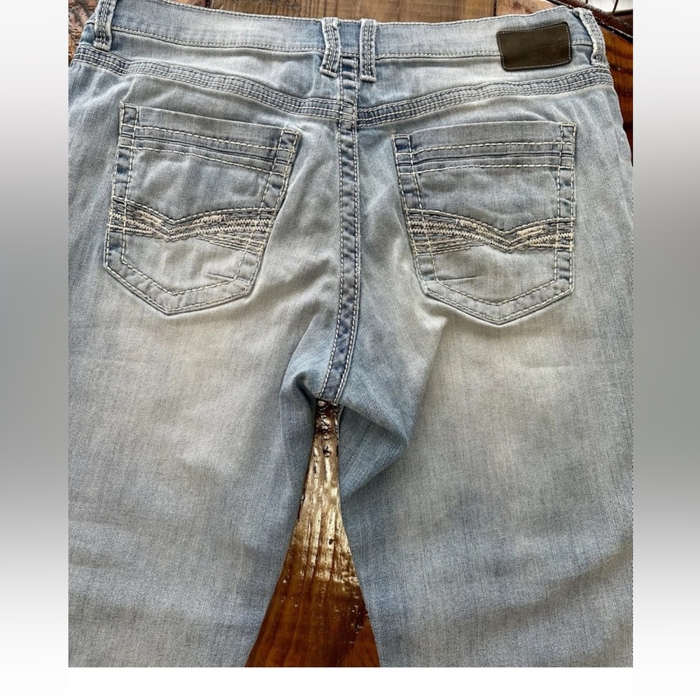 BKE Mens Seth 38x27 Distressed Embroidered Straight Leg Light Wash Denim Jeans